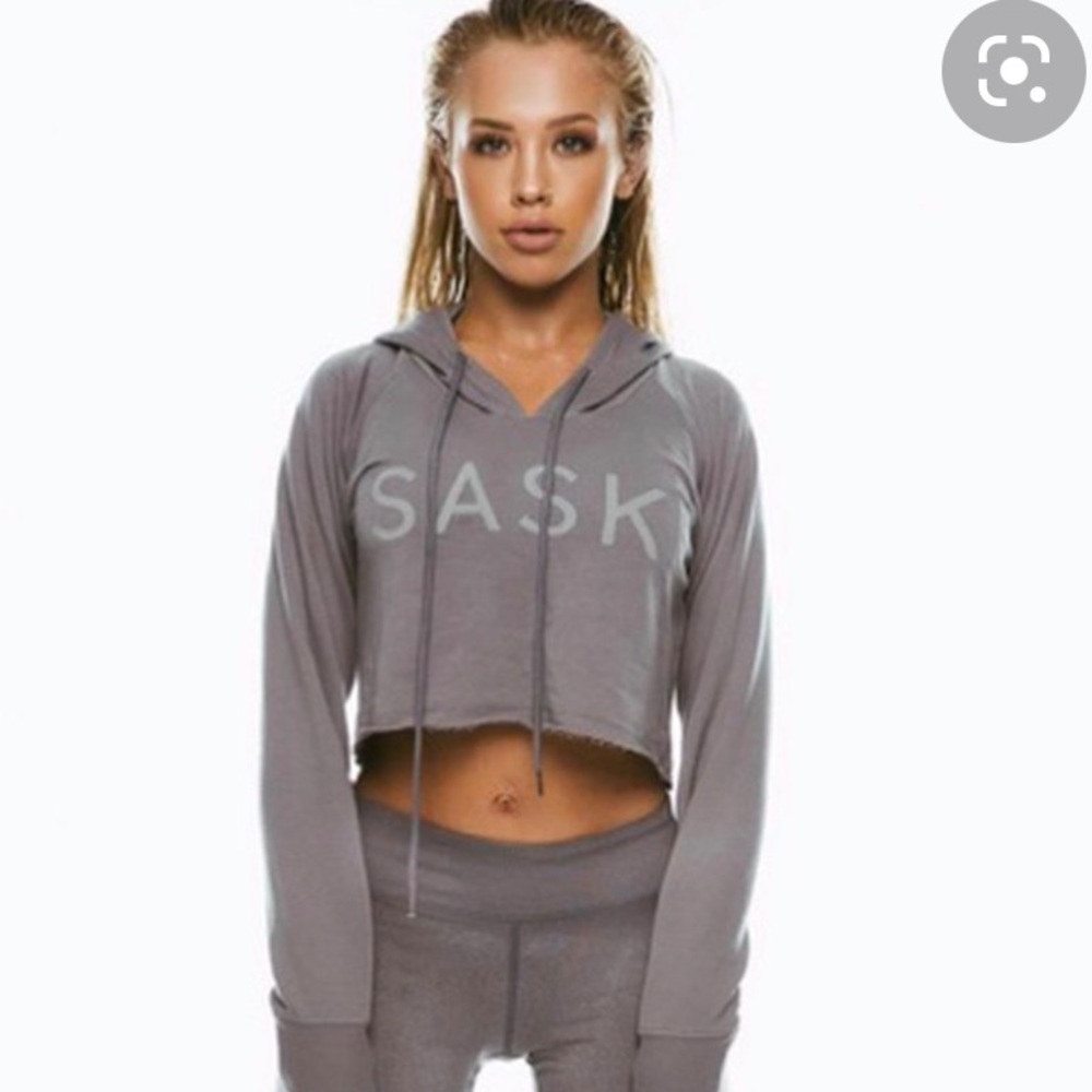 Saski Collection Cropped Hoodie